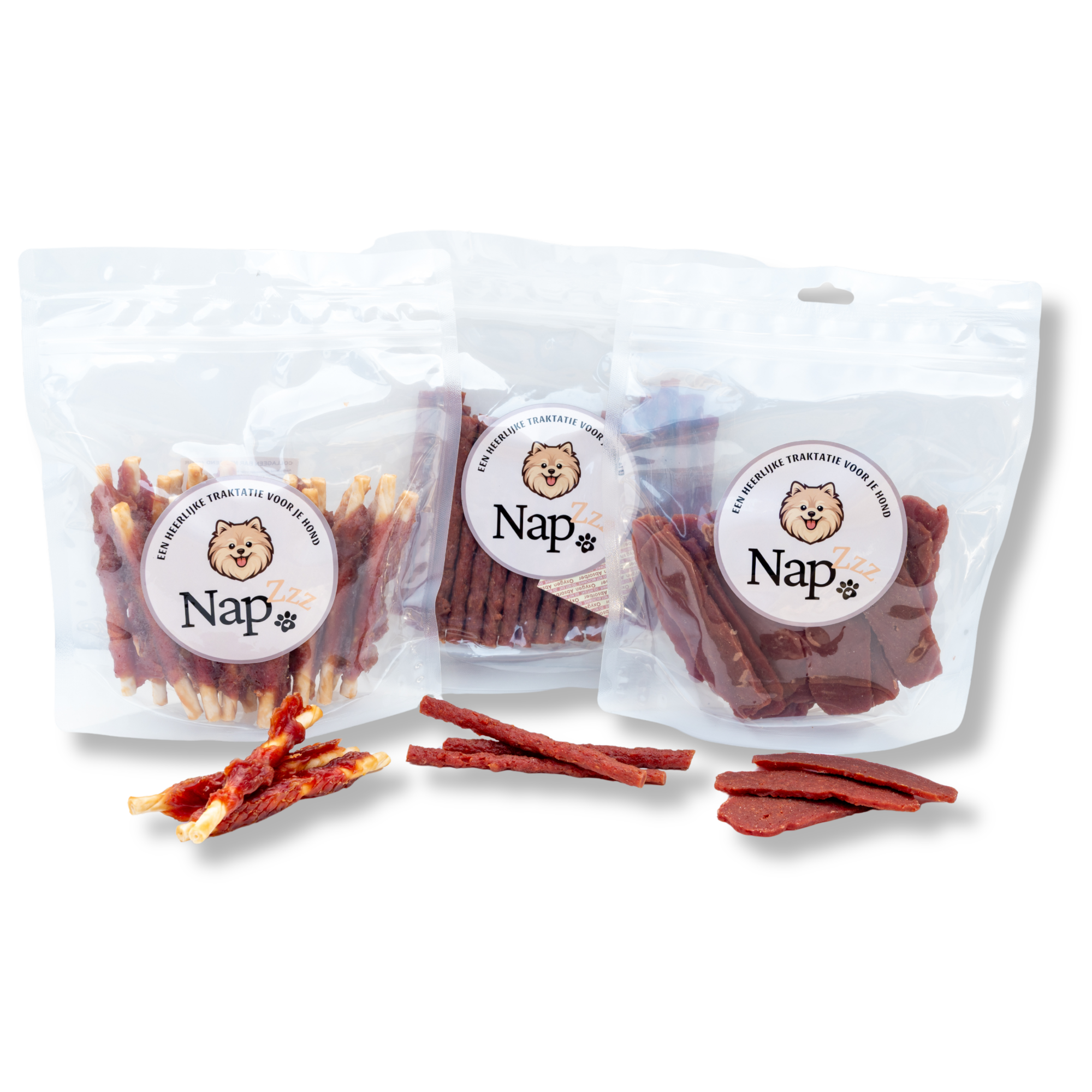 De Napzzz Mix Eend in doorzichtige verpakking met de hondensnacks voor de verpakking gestapeld. Dit is een samengestelde voordeelverpakking met drie verschillende hoogwaardige hondensnacks: de Collageen Bar met Eend, Eend Jerky en Eendstick. Alle snacks zijn rijk aan eiwitten en zorgvuldig samengesteld voor honden vanaf 4 maanden.